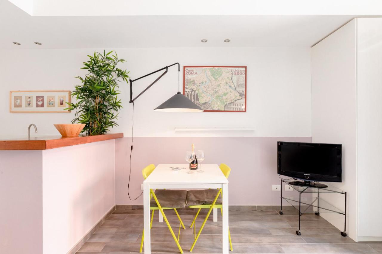 Rhome Accomodation Rom Eksteriør billede